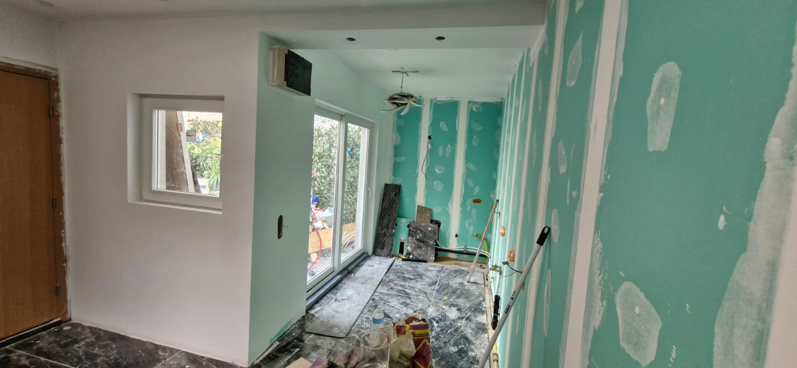 Ruwbouw beginsituatie voor renovatie door DECONOVO